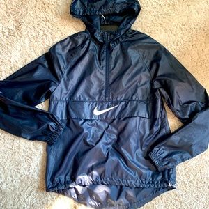 Nike jacket or wind breaker